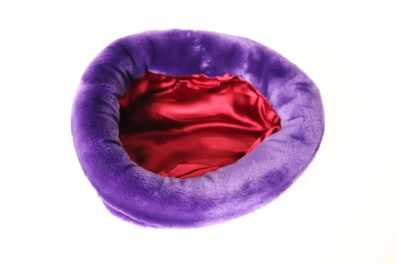 Vintage Velvet and Faux Fur Brim Vintage Ladies Faux Fur Winter Brim Hat - Purple - X Large  main image 3