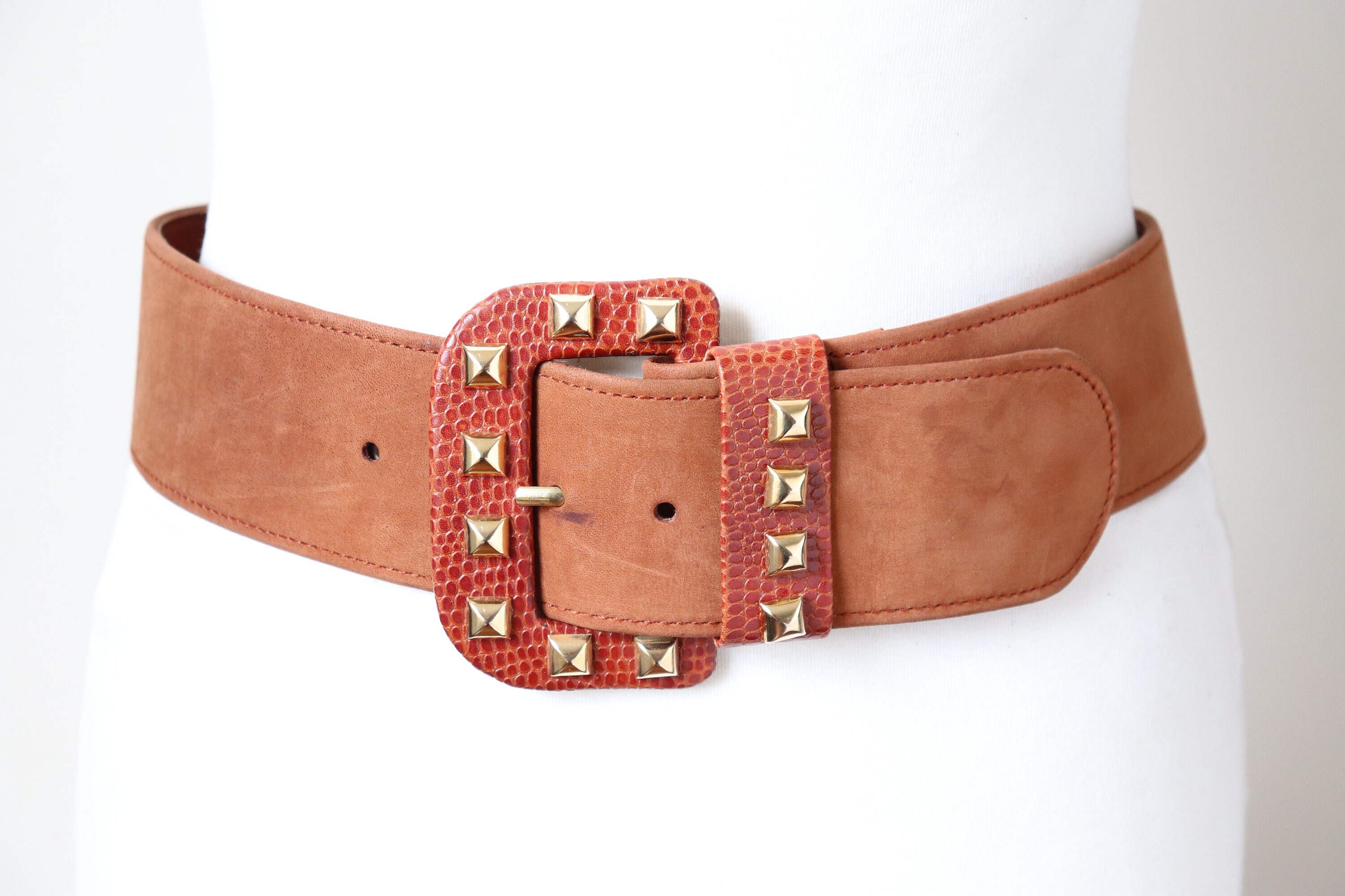 Wide Tan Leather Studded Belt - Mondi 1980s Vintage - Small 