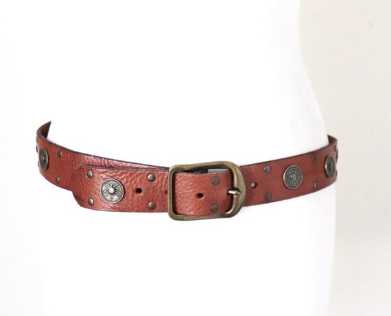 Studded Medium Tan Leather Belt Noemi Studded Belt British Tan – Nisolo main image 4