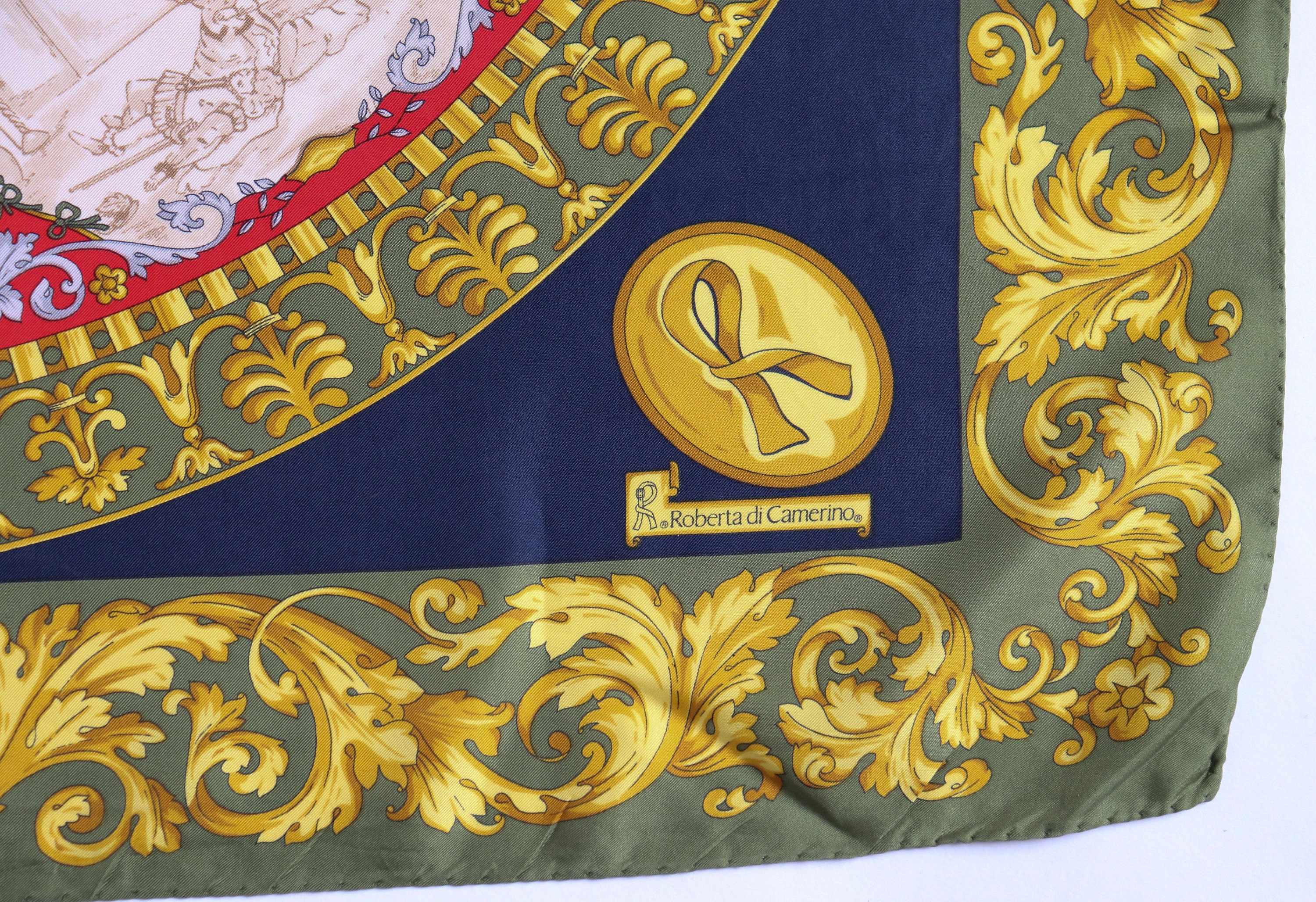 Foulard En Soie Roberta Di Camerino - Occasion - Couleur Marron