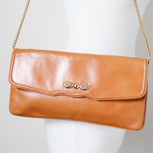 Vintage Clutch Bag - Chain Strap - Faux Leather - Caramel Tan Brown 1980s