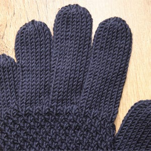 Men's merino wool gloves choice of colour black grey gray navy blue brown image 5