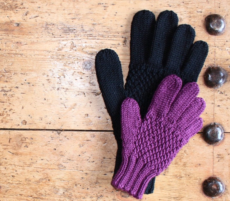 Knitting pattern for easy textured gloves in sizes from child to large adult image 2