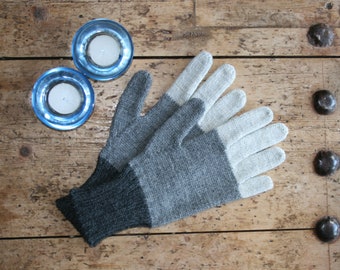 Women&#39;s winter wool gloves - grey, gray