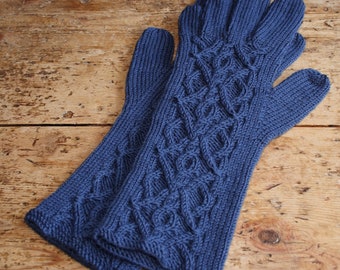 Merino wool gloves - denim blue - airforce blue - cable pattern - women's winter gloves