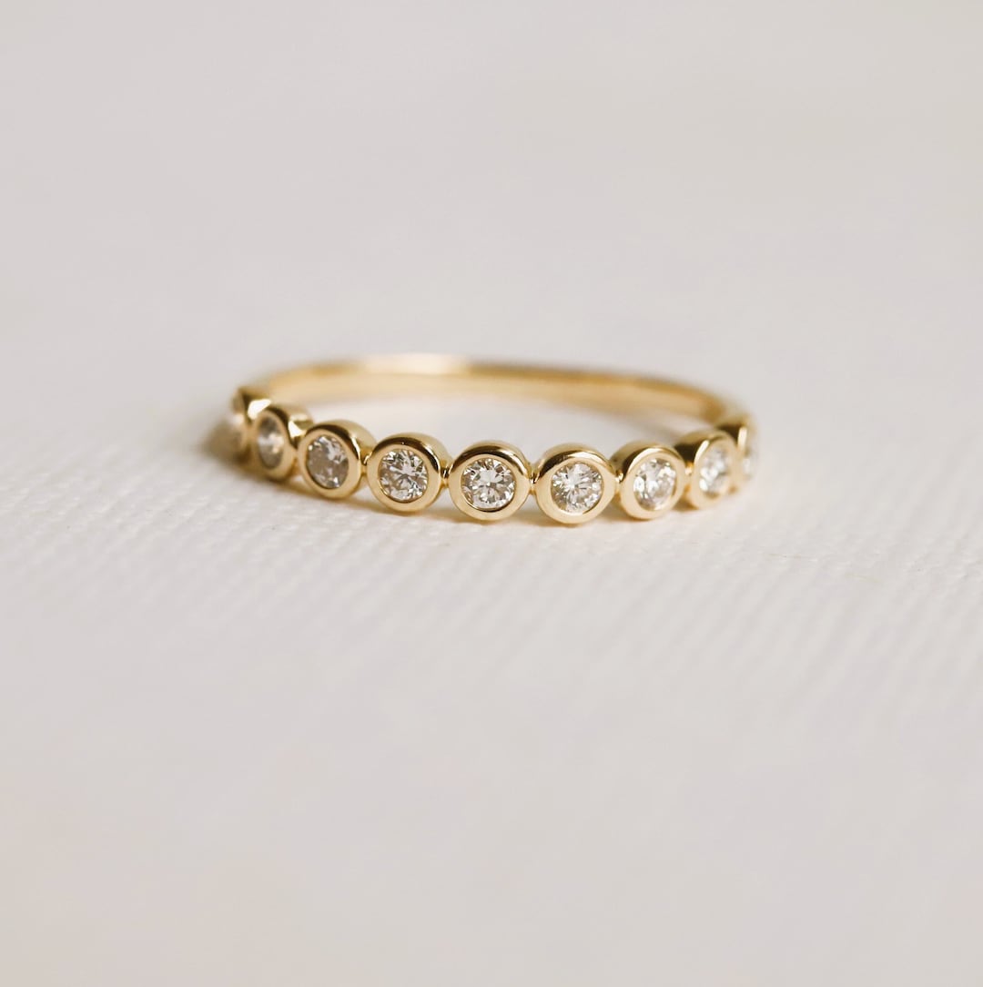 Diamond Treasures Sterling Silver 0.34ctw Bezel Set Diamond 9-Stone Ring
