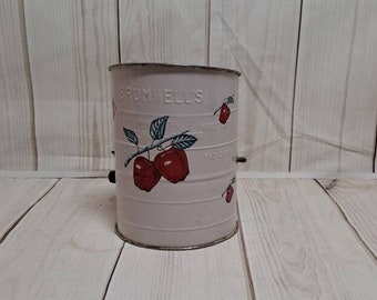 Vintage Bromwell's Flour Sifter with Apple Design, 1930s Apple Sifter, White Sifter With Apples