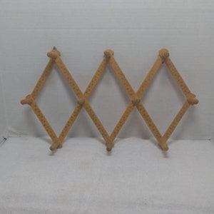 Large Vintage Expandable Accordion Wall Mount Hat Rack