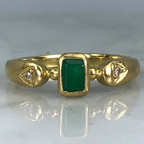 Emerald Diamond Ring. 18K Yellow Gold. Unique Engagement Ring. Promise Ring. Antique Estate Jewelry. May Birthstone. 20th Anniversary.