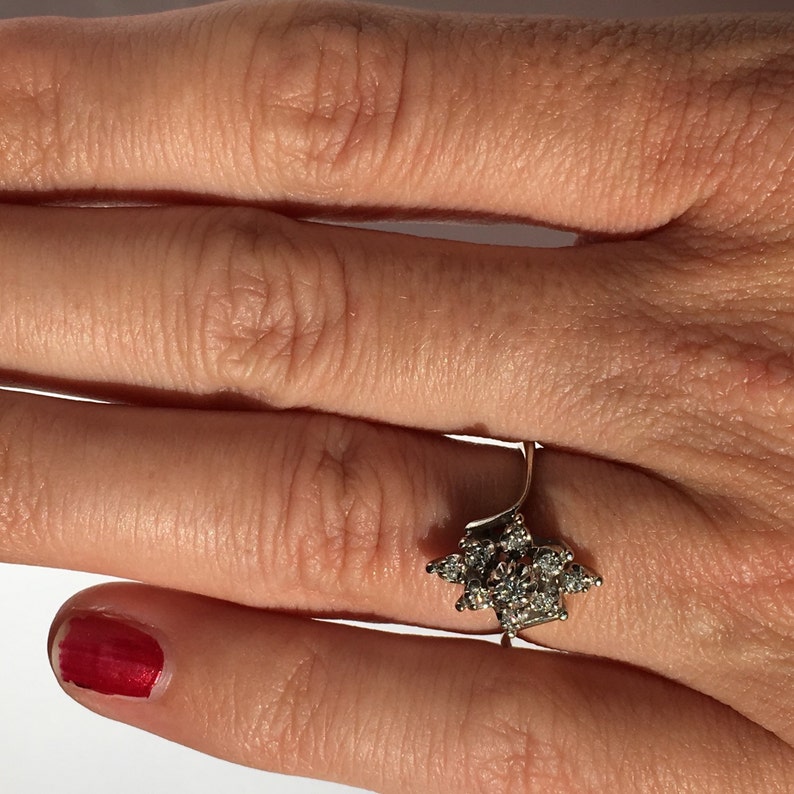 14K White Gold Diamond Cluster Ring Vintage Estate Jewelry. 10 Year Anniversary Gift Unique Engagement Ring April Birthstone