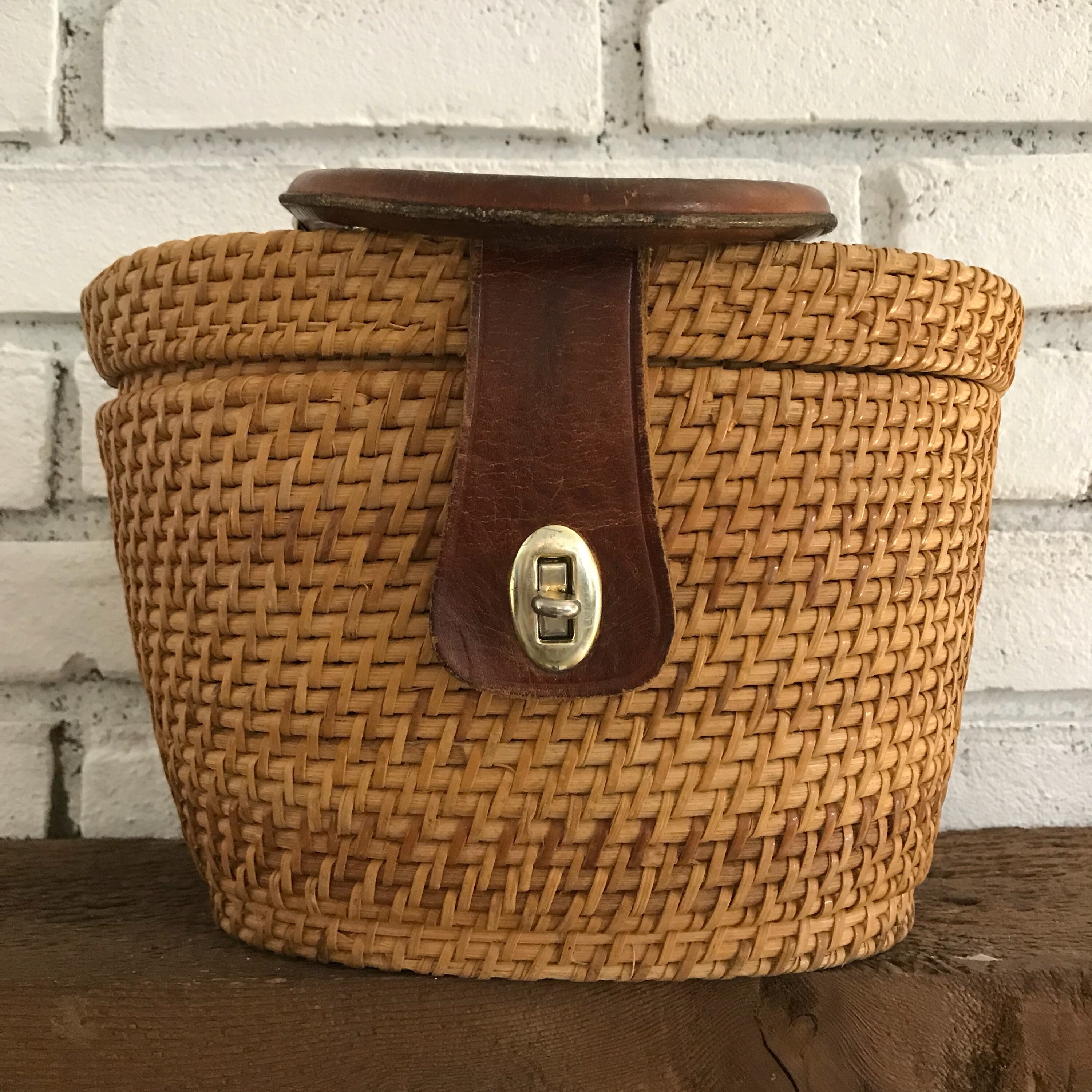 small basket purse