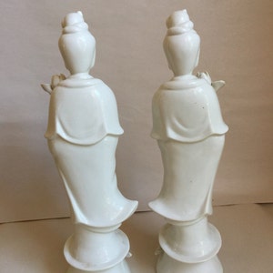 Antique pair of Quan Yin Buddha statues white porcelain statues Chinese Guanyin female goddess of mercy love and compassion Kwan Yin image 3