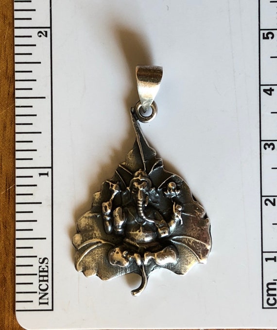 Sterling silver Lord Ganesh on Bodhi leaf pendant… - image 3