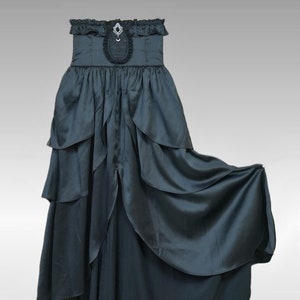 Black Gothic Steampunk Victorian Edwardian Vintage High-Waisted Skirt Layered Ruffle Hem, Gothic Girl Dark Fantasy Theater Cosplay Costume