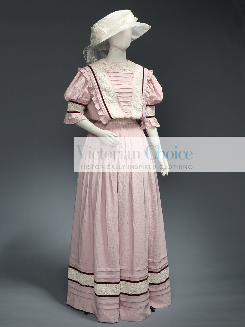 Edwardian Ladies Clothing – 1900, 1910s, Titanic Era     Edwardian 1910s Vintage Dress Downton Abbey Titanic Dress Tea Garden Dress Vintage Wedding Dress Bridal Gown Cotton Crepe Theater  AT vintagedancer.com