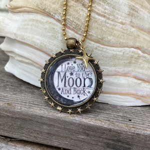 Collier pendentif Je t&#39;aime jusqu&#39;à la lune et dos, Collier Je t&#39;aime jusqu&#39;à la lune, Pendentif Je t&#39;aime jusqu&#39;à la lune, Je t&#39;aime jusqu&#39;à la lune