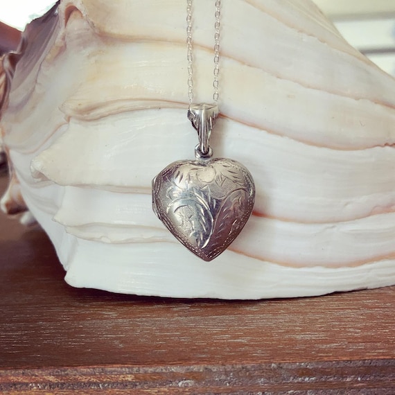 Vintage Sterling Locket Necklace, Puffy Heart Lock