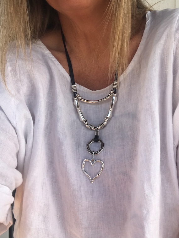 multi-strand woman leather necklace irregular heart pendant, beaded heart pendant leather necklace, heart pendant hammered ring necklace