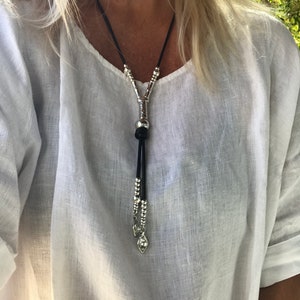 collar largo Y de cordón vegano collar con cuentas, collar colgante de cristal, amantes veganos, estilo uno de 50, collar de cordón de poliéster Boho para ella