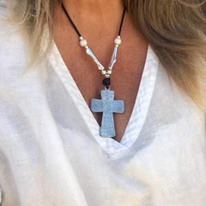 leather necklace with big cross pendant, Cross Pendant leather necklace, Boho Hippie necklace, holiday gift idea for her, unode50 Style