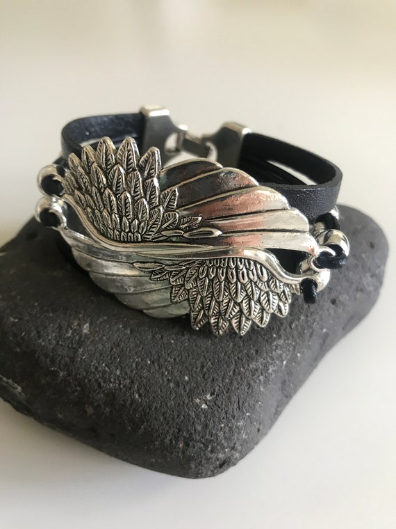 leather Bracelet Angel wings, Bracelet leather with Angel wings, Luck Bracelet, Statement leather Bracelet for her, unique Design, gift idea