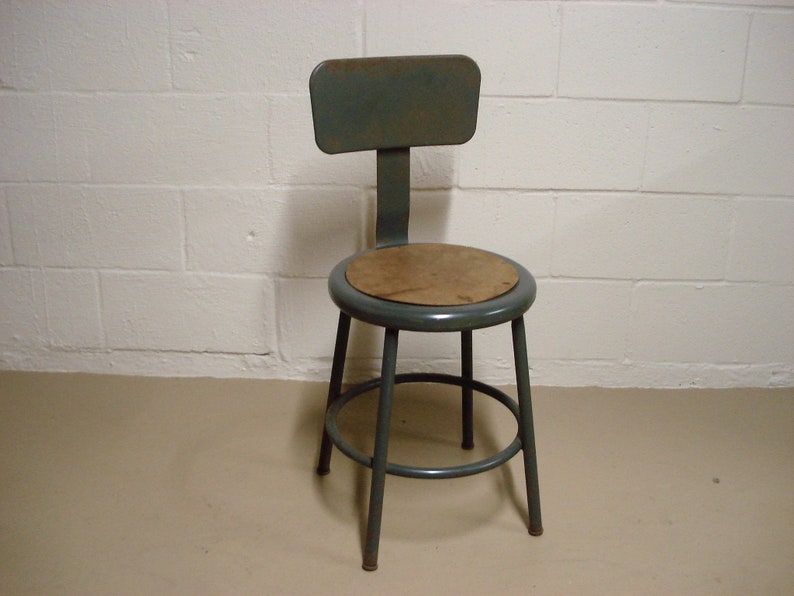 Vintage Grey Metal Drafting Stool Seat Industrial School Shop Retro Loft Kitchen Bar Step Chair Antique Mid Century Modern Eames