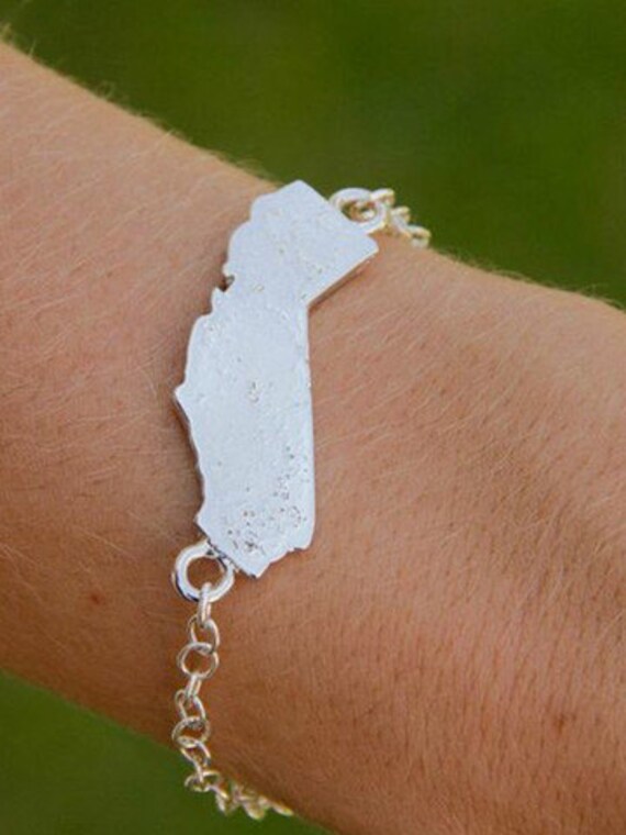 Gold Outline California Bracelet Gold Outline California Bracelet