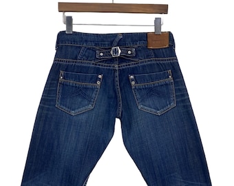 Vaqueros Bobson vintage / Denim japonés, cierre trasero con hebilla, corte relajado