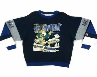 Vintage Santaworld Sweatshirt, 80s Santa Graphic Pullover (Men's XL)