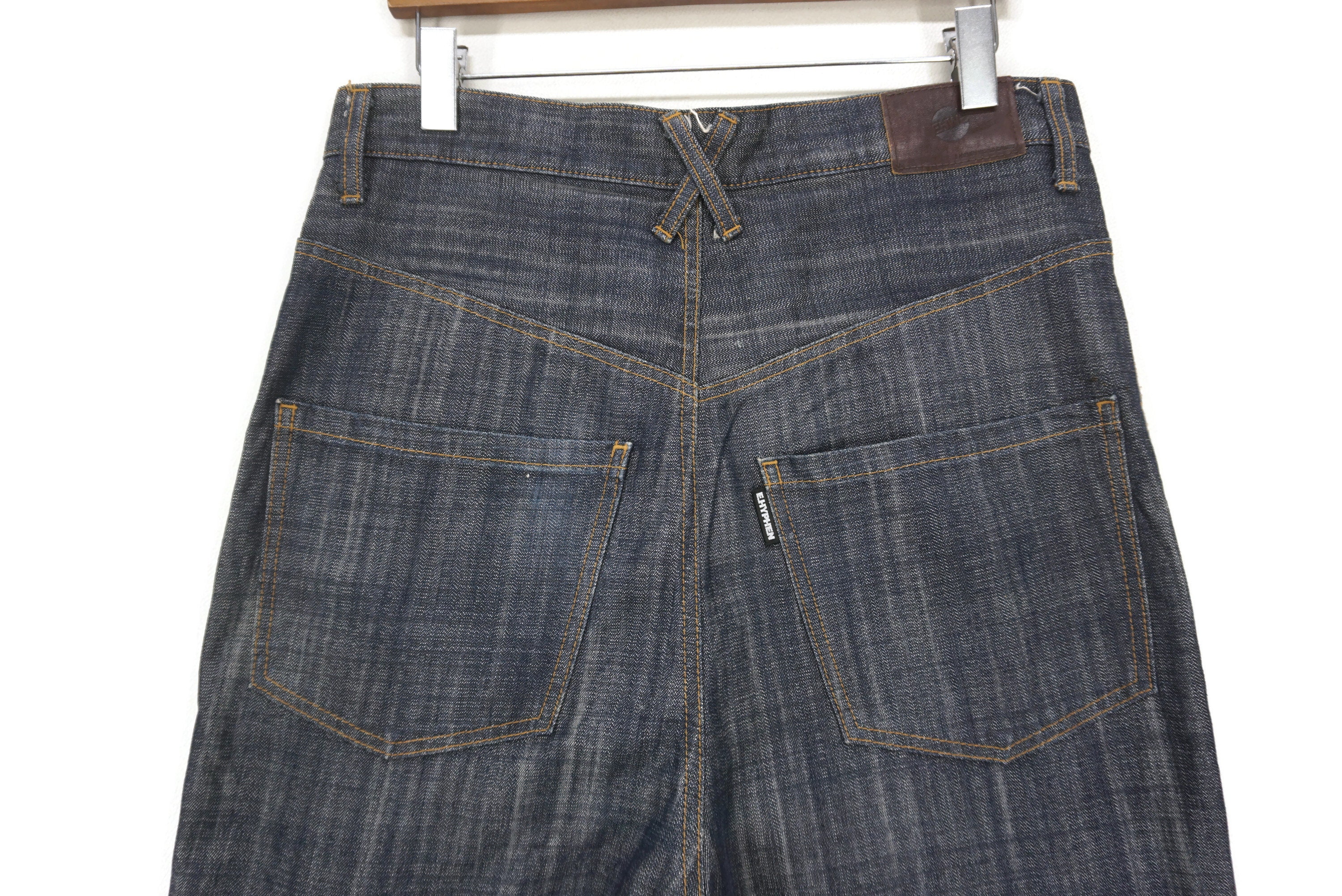 E-HYPHEN WORLD GALLERY E HYPHEN SHORTS DENIM NAVY F *A407