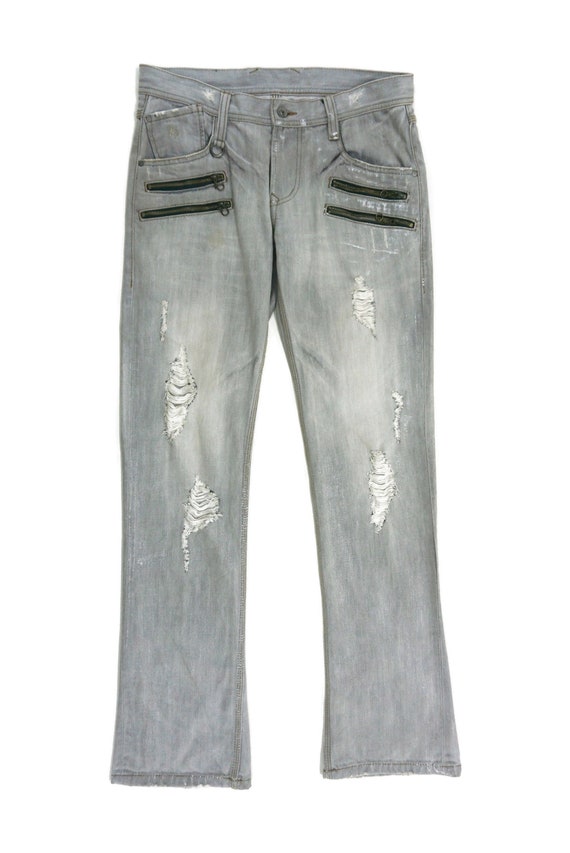 Size 46 sale ripped jeans