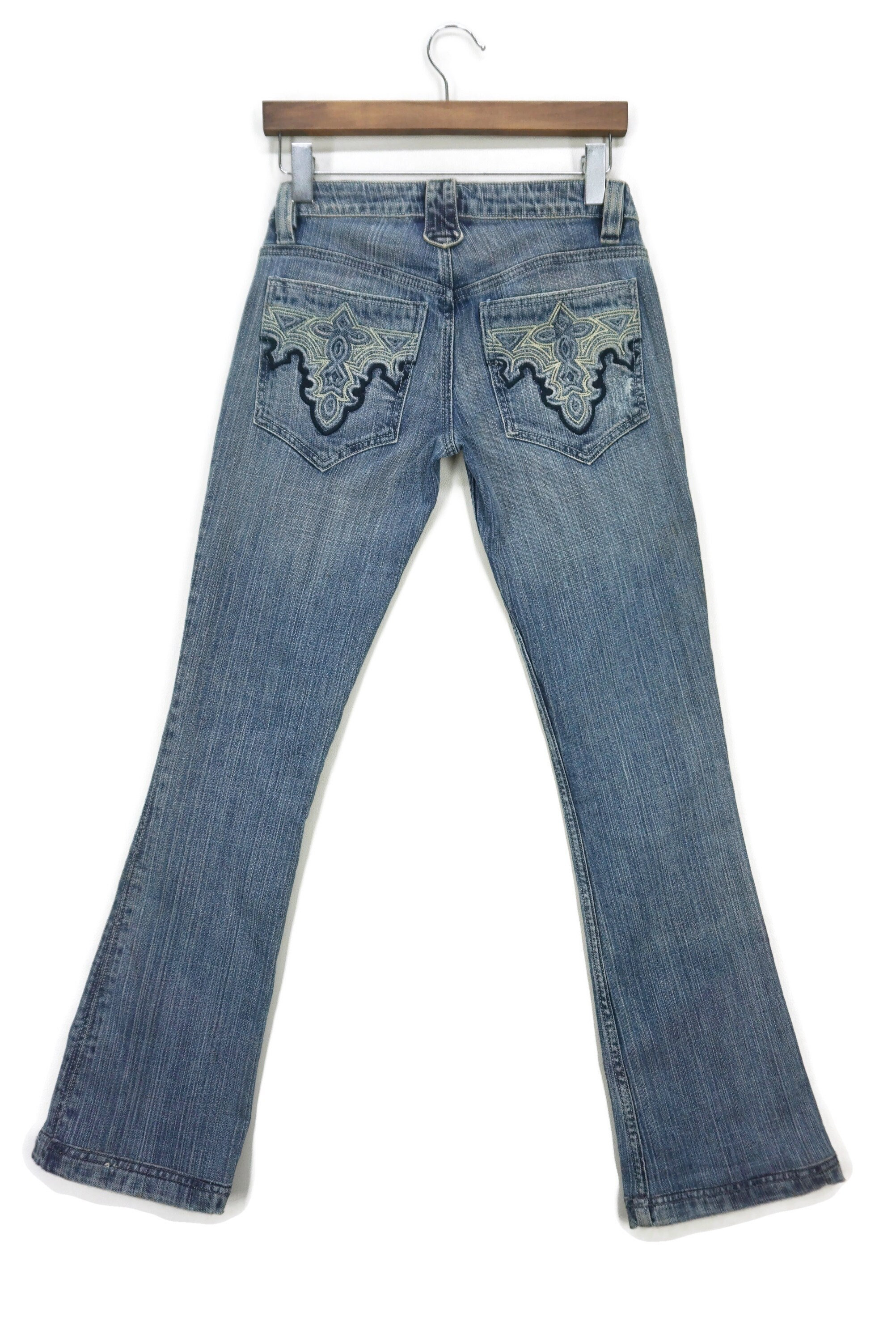 Antik Denim Made in USA Embroidered Bootcut Low Rise Jeans Size 27