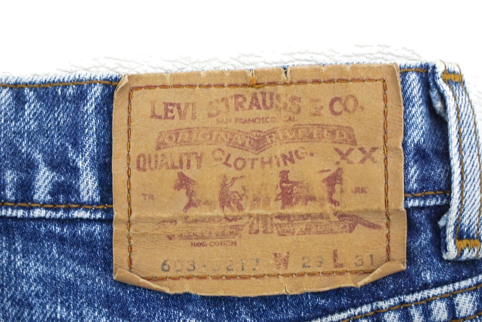 levis 603
