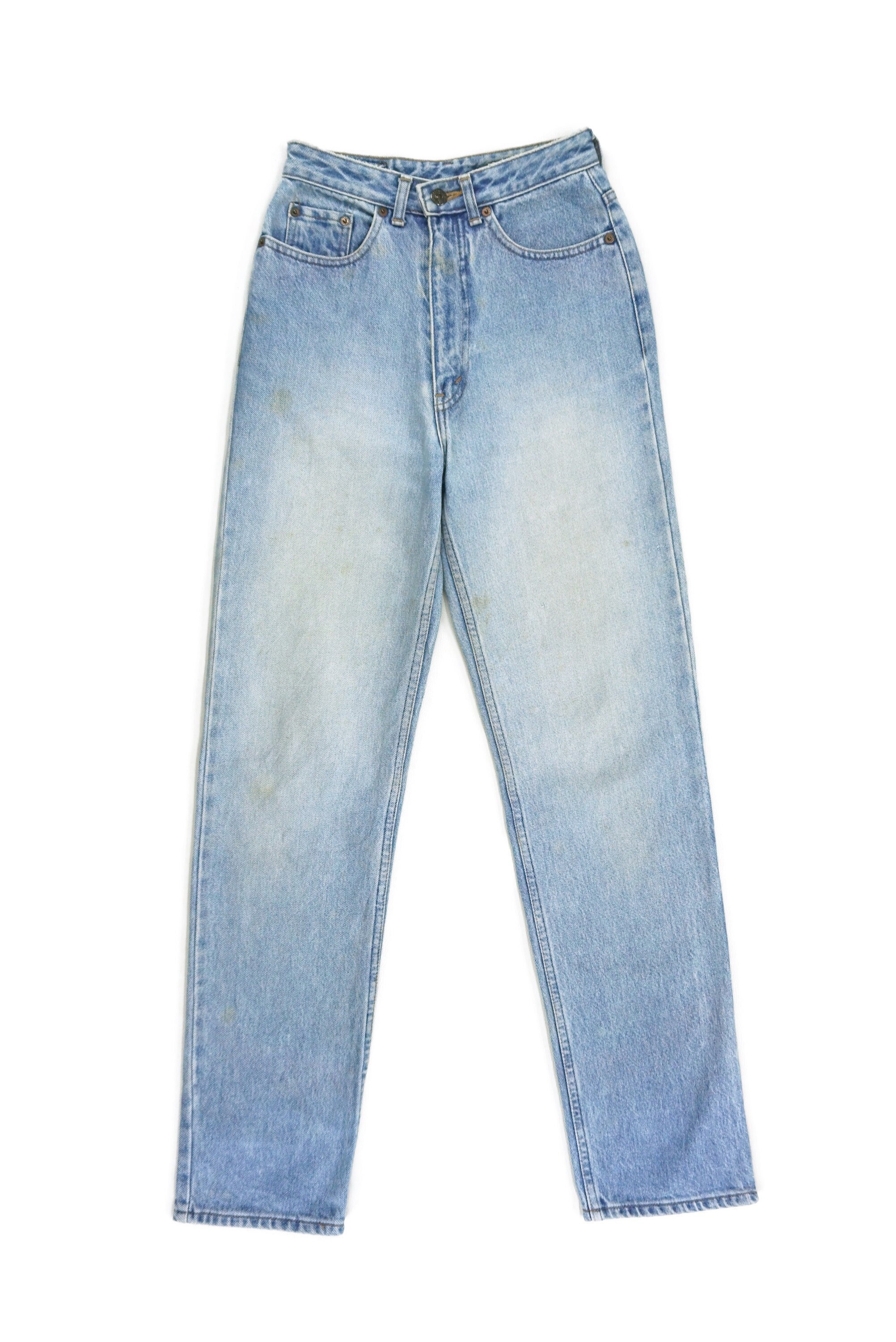 size 9 in levis jeans