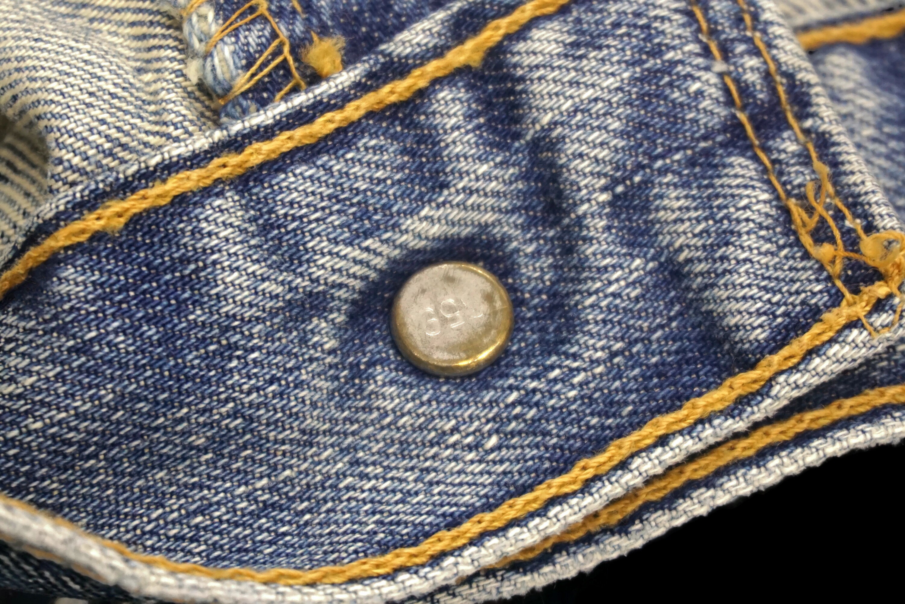 ジーンズ　Levi's 501 W32 L32 03501-01 お買い得！】 LEVIS 501 Jeans Size 32 W32xl32.5 Vintage Levis