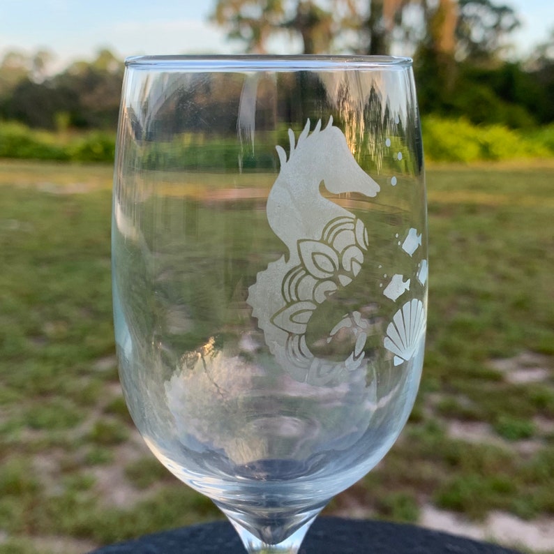 SEAHORSE GIFT Stemmed Wine Glass With Etched Glass Design Etsy