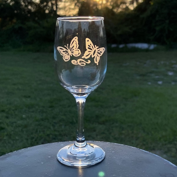 Etched Butterfly Wine Glasses Etsy