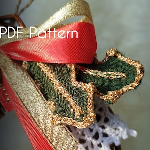 Crochet Christmas Holly Leaves decoration PDF pattern, Crochet ornament, Holly leaves tree decoration