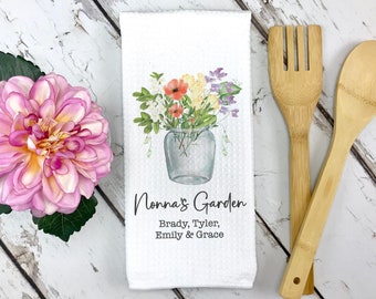 Custom Birth Month Flower Bouquet Towel | Personalized Mother Gift | Mothers Day Gift | Grandmother Gift