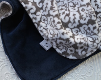 Baby Blanket, Personalized Baby Blanket, Baby Girl or Boy blanket, Minky Baby Blanket, Gray Damask, Navy Minky, Soft Minky, Baby Gift