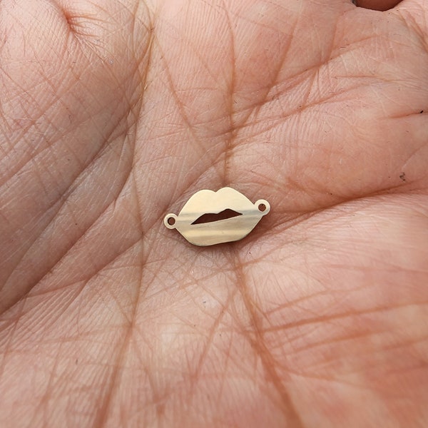 gold filled lips connector - sterling silver or solid gold- permanent jewelry word connectors- charm, pendant, mouth 10 mm tall,  lips