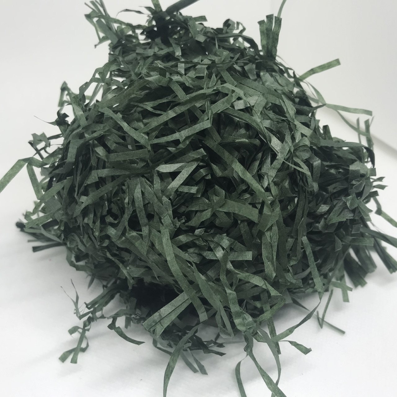 Hamper Fill/Gift Packaging 200g Burgundy Shredded Paper Hamper Fill/Gift Packaging 200g Burgundy Shredded Paper