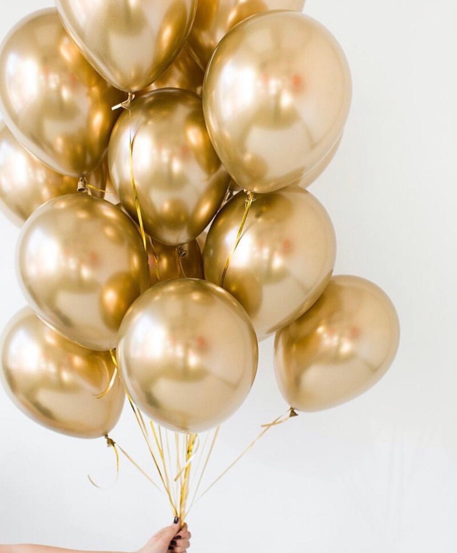 BlushBazaar Gold Chrome Balloons