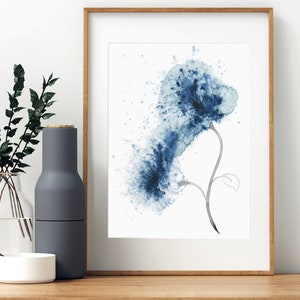 Imprimé fleurs sauvages bleu marine, impressions florales aquarelles indigo, grande décoration murale bleu foncé, art moderne abstrait