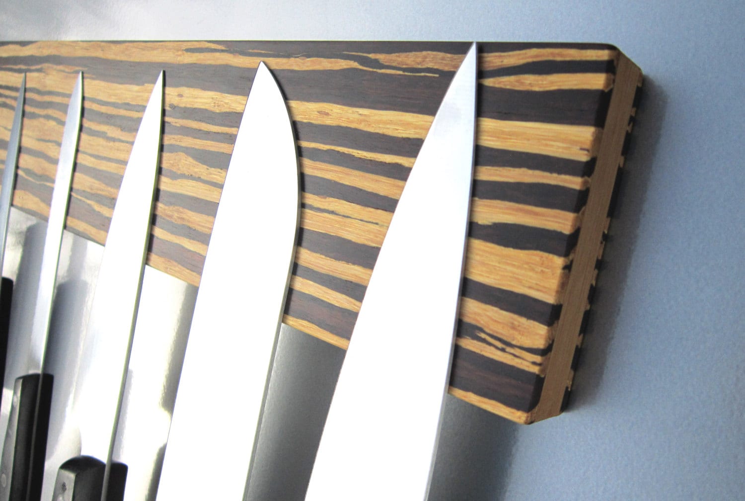 Zebra Rack Fridge Mount Magnetic Knife Holder Rack, Zebra Grain W/ Crisp Edges ...