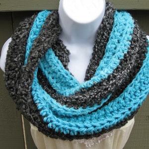 Cheshire cat crochet cowl in gray and neon blue image 1