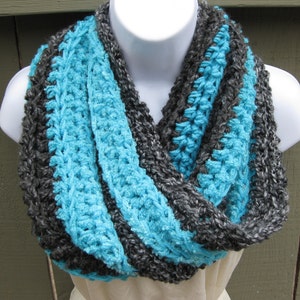 Cheshire cat crochet cowl in gray and neon blue image 5