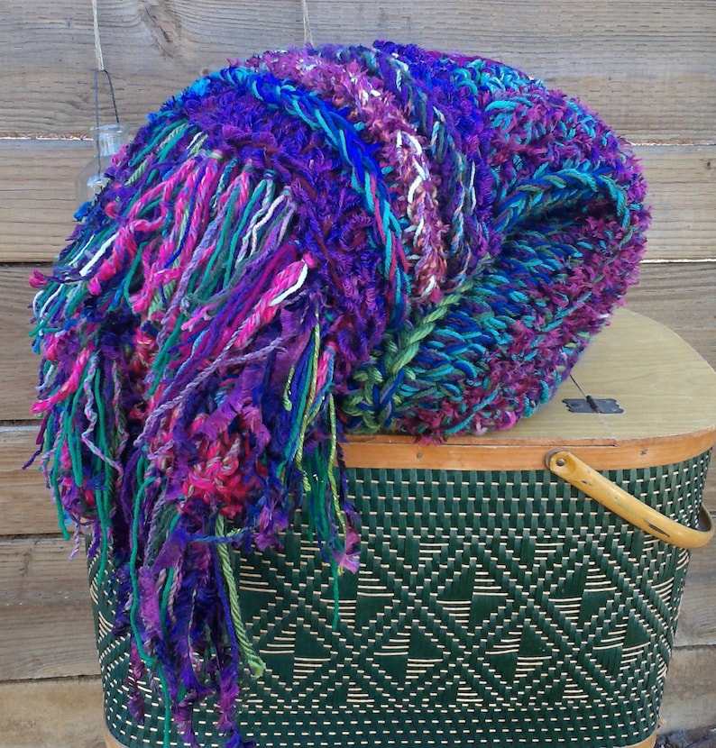 Crochet fringe blanket in green, purple, pink and blue image 2