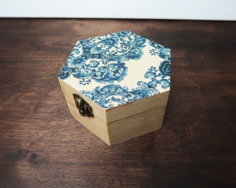 Vintage style ornament Trinket box decoupage natural wood keepsake box blue decor small home decor gift for her for jewelry