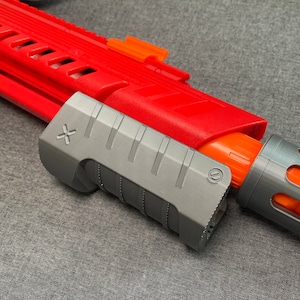 Oversized Pump Grip for Stryker